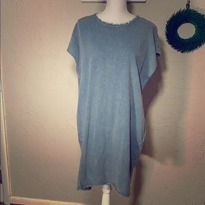 Denim Boutique Dress Size Large NWT 💅🏻